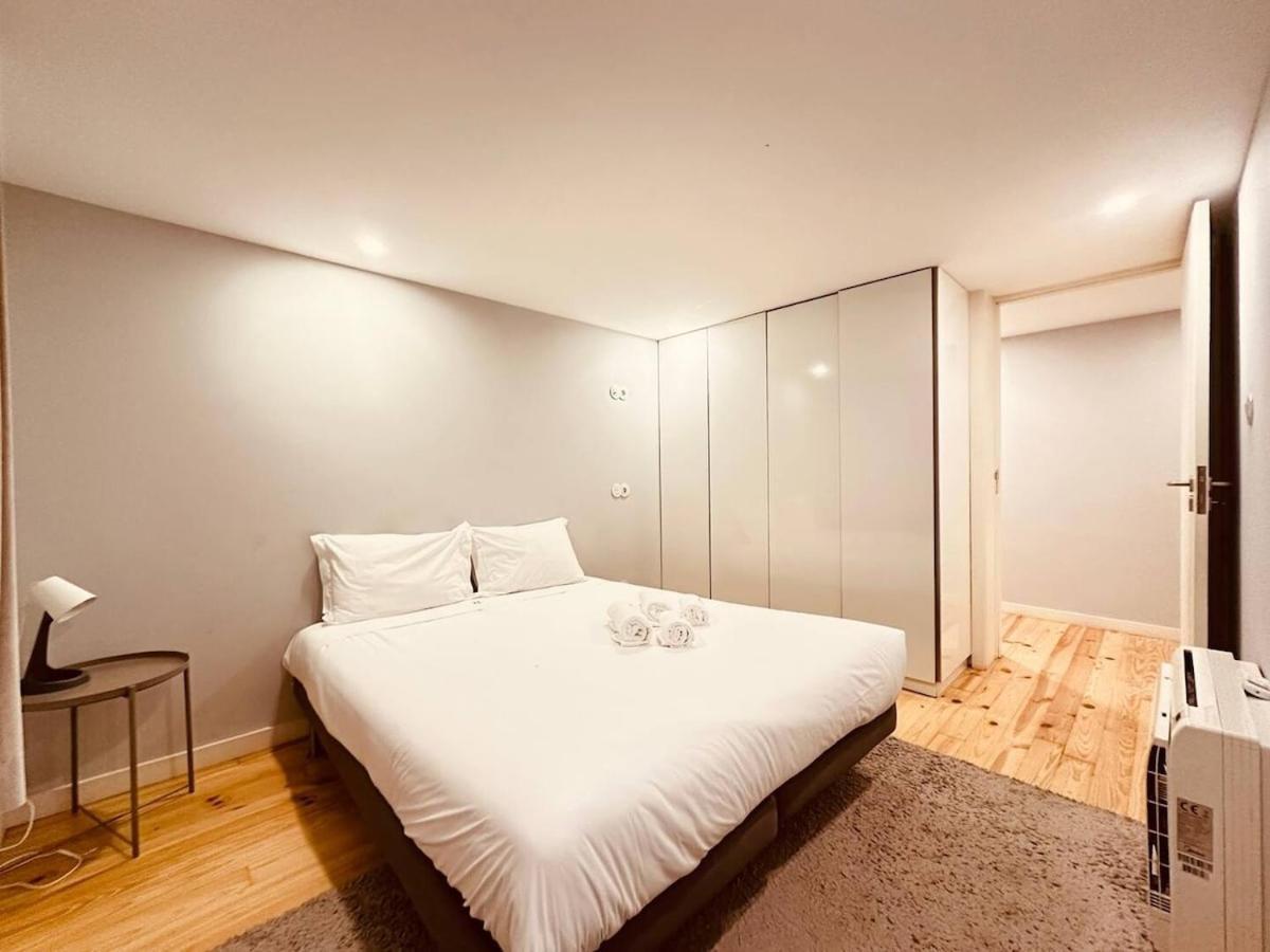 Apartment Torrinha Backyard New Porto